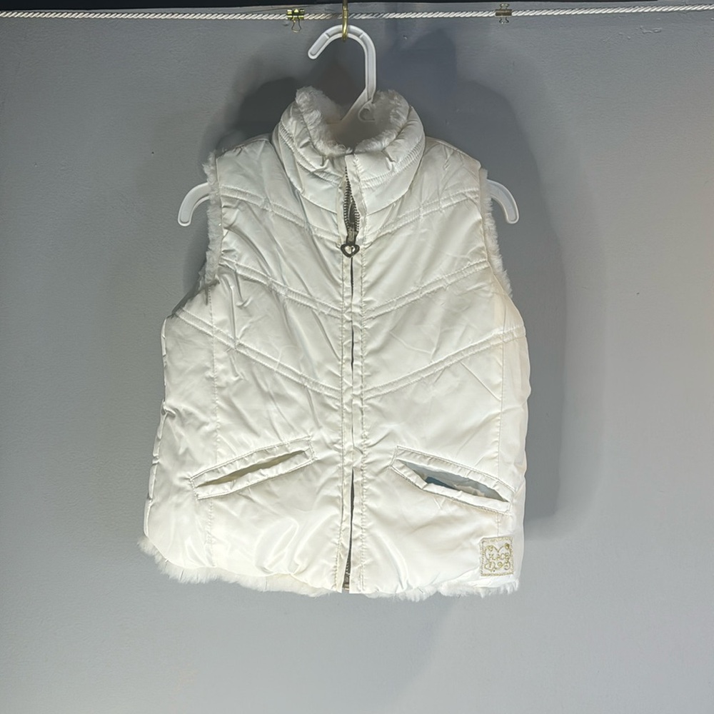 White reversible puffer vest